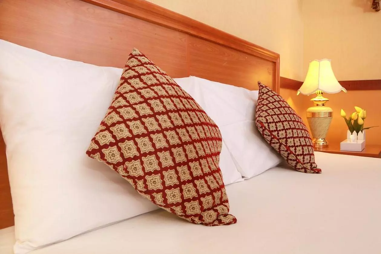 SADAFEDIT_SHABAVIZ (3).jpg